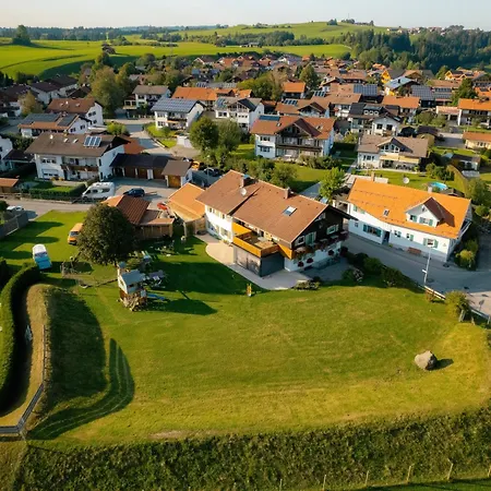 Froschkoenig Mit Sauna Inkl Koenigscard Apartman *