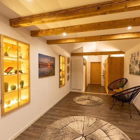 Froschkoenig Mit Sauna & Bergblick, Self-check-in, Wlan, Parkplatz, Zentrumsnah Nesselwang