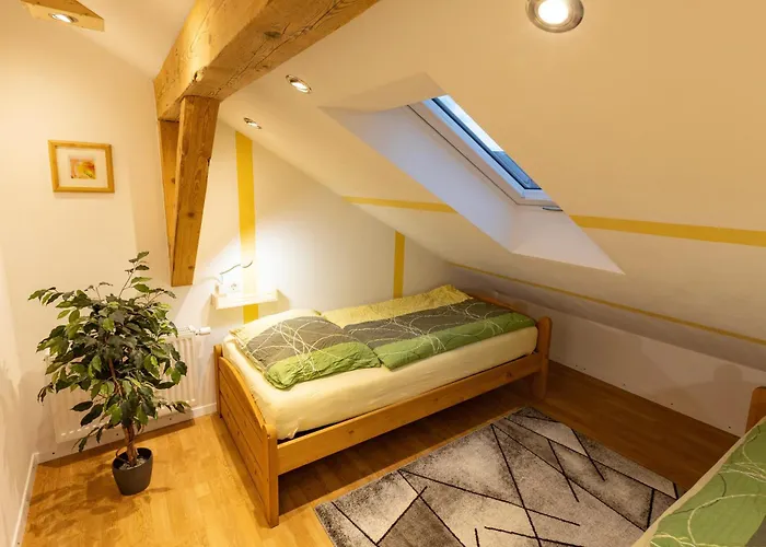 Froschkoenig Mit Sauna & Bergblick, Self-check-in, Wlan, Parkplatz, Zentrumsnah * Nesselwang